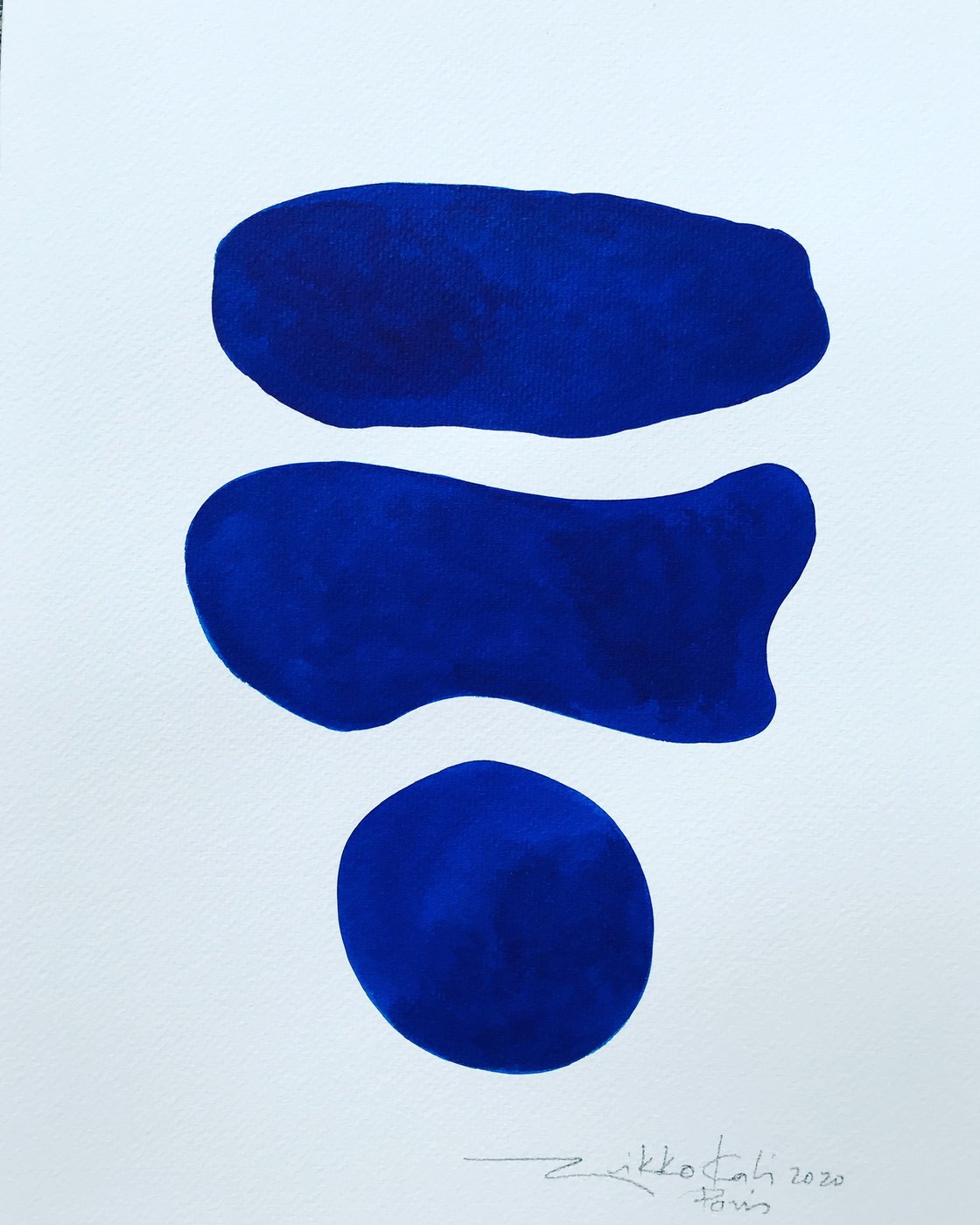 Gouache com três formas azuis
